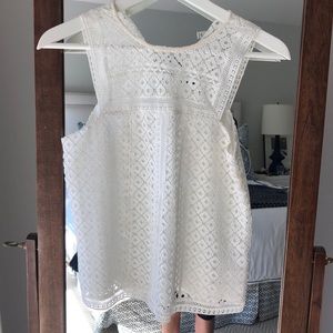 Joie eyelet top